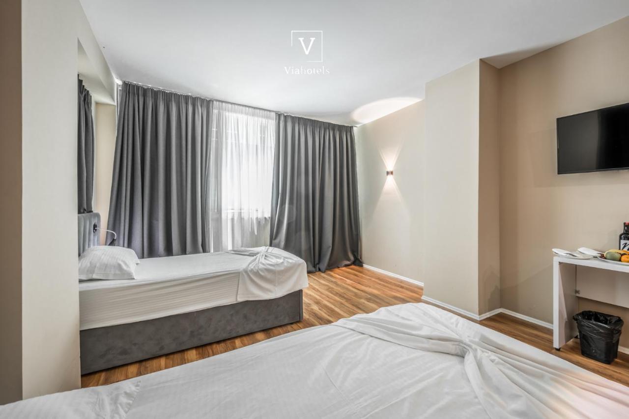 Vh Eurostar Congress & 4* Tirana